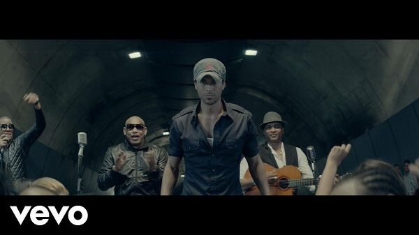 Enrique iGlesias Bailando